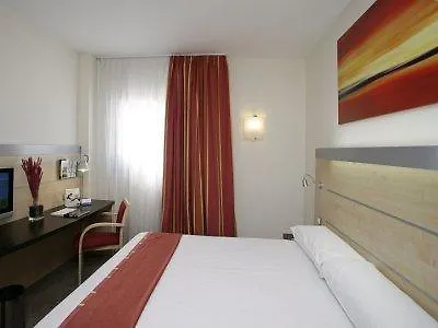 Express Airport By Ihg Отель 3*